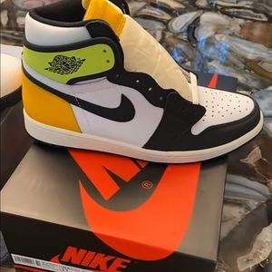 Meet your Posher, Blue